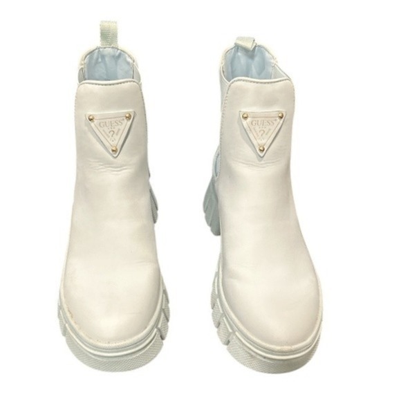 Guess Chelsea Boots Platform Lug Sole Ankle Booties‎ Light Blue Size 5M - Picture 2 of 10